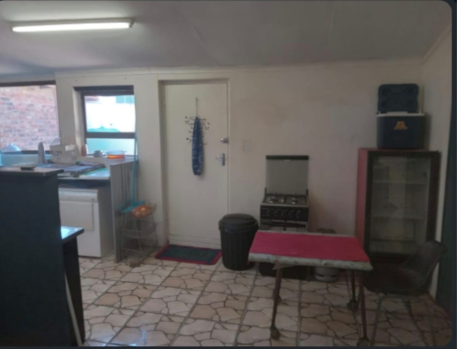 6 Bedroom Property for Sale in Gariepdam Free State